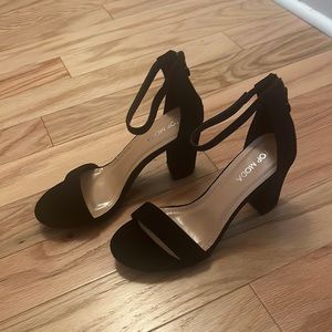 Black Strap Block Heels NWT